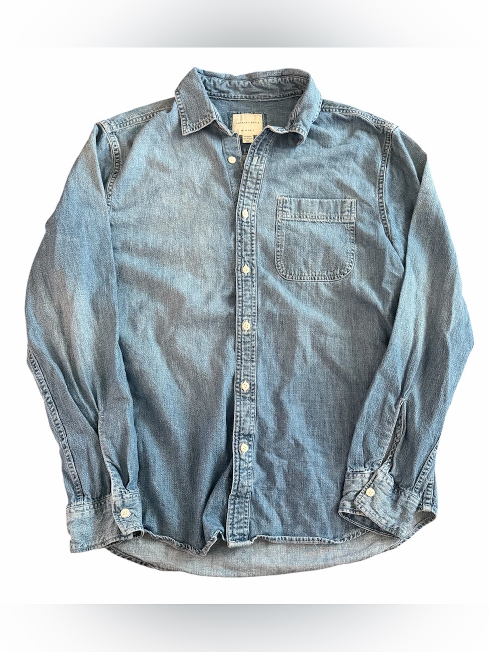 American Eagle Classic Light Blue Super Soft Denim Button Down Cotton Shirt M